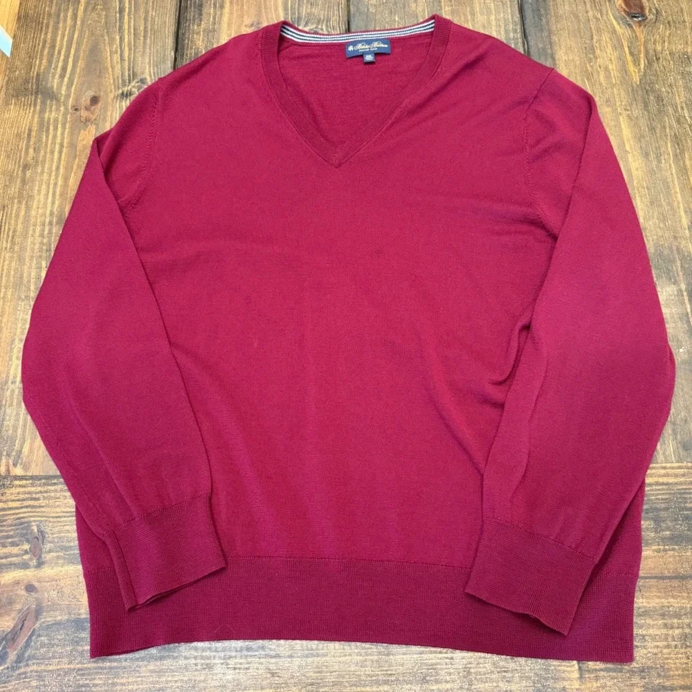 Brooks Brothers Mens XXL Burgundy 100% Merino Wool V-Neck Sweater Italian Yarn